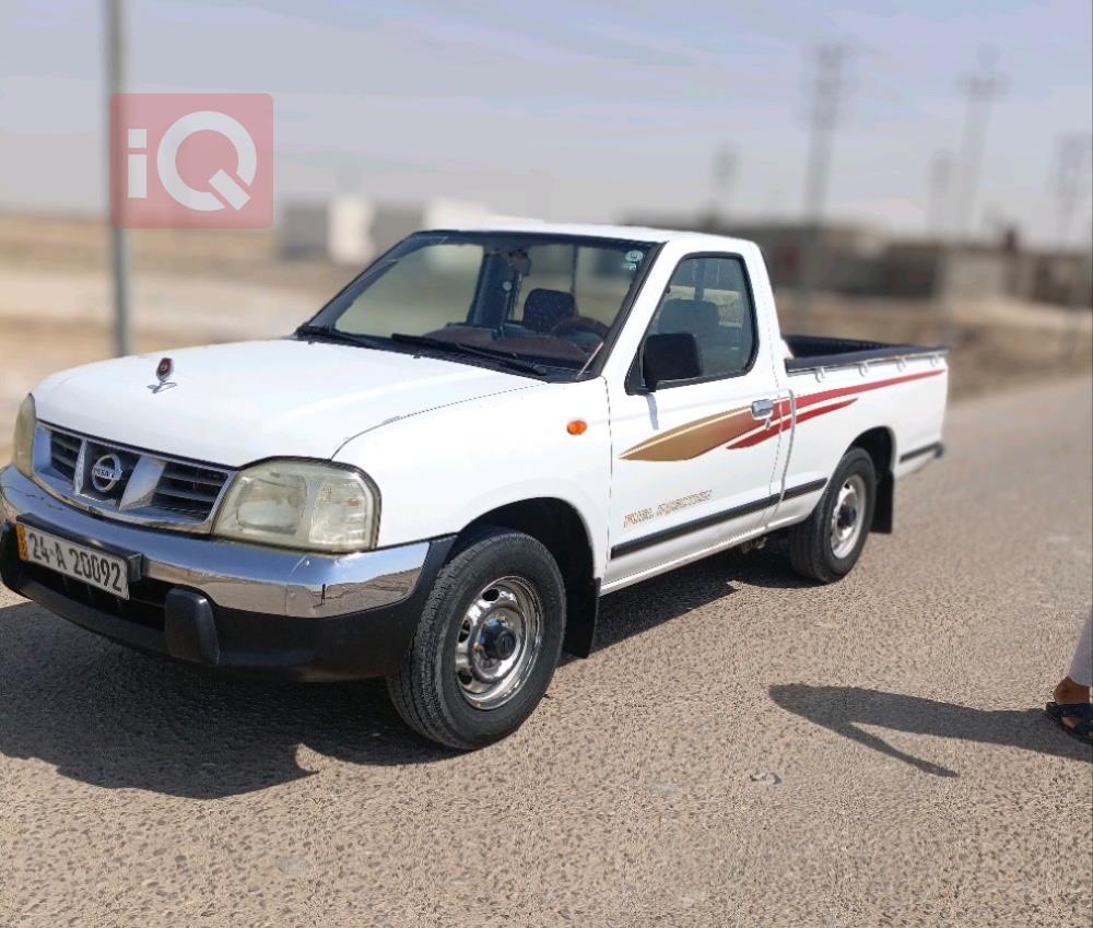 نيسان بيك اب